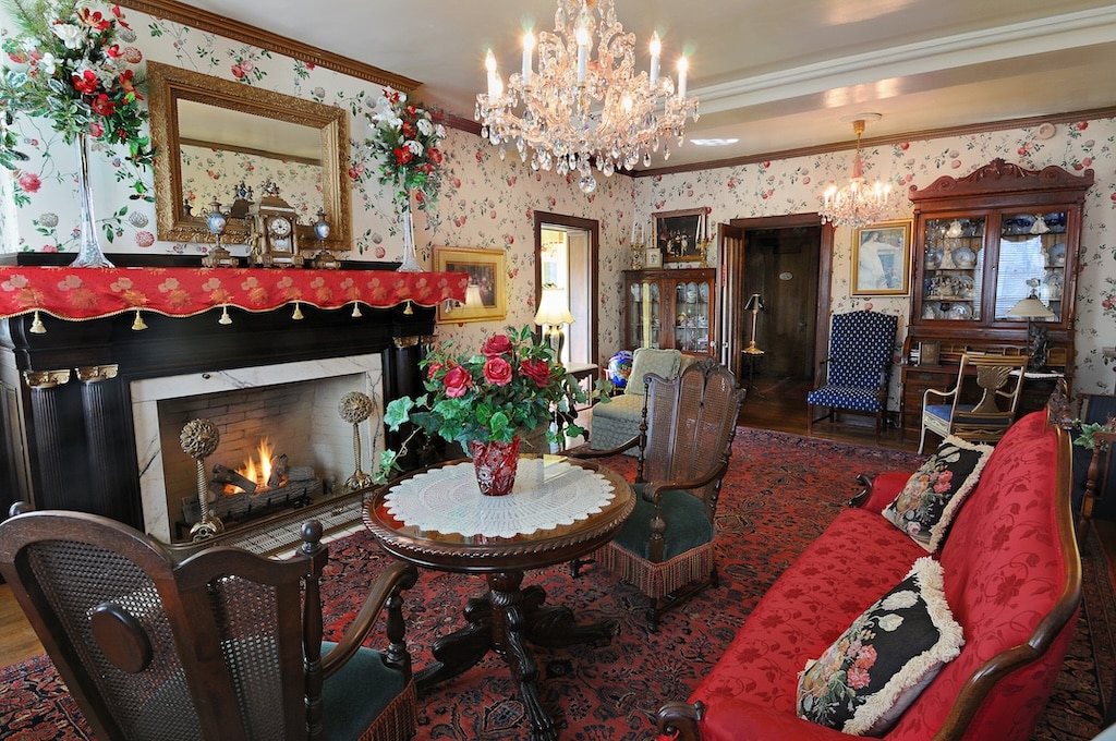 Unique Hotels Near Sharon, PA, for Romantic Getaway 2